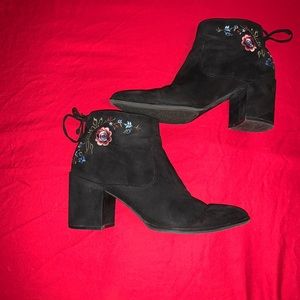 Ankle boots